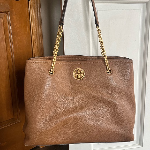 Large Camel and Gold Tory Burch Purse & Wallet - Picture 7 of 8